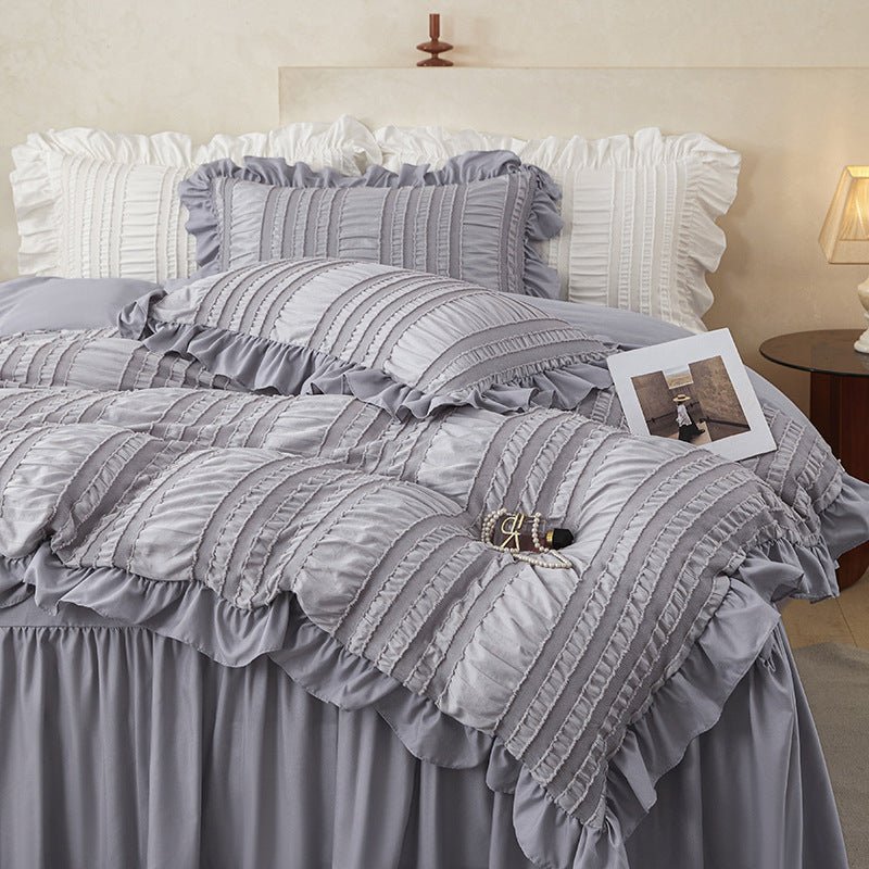 Black Elegant Ruffle Seersucker Duvet Cover with 2PCS Pillow Shams - 3 - Piece Vertical Stripe Clipped Floral Textured Bedding (King Size 264 x 229 CM) - SportZone.co.nz
