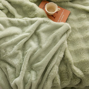 Green Luxury Tuscany Fleece Rabbit Fur Bubble Blanket - Double - Sided Thickened Soft Plush Large Bedding Set(180x200 CM Large Blanket + 2 Pack 45x45 CM Cushion Cover) - SportZone.co.nz