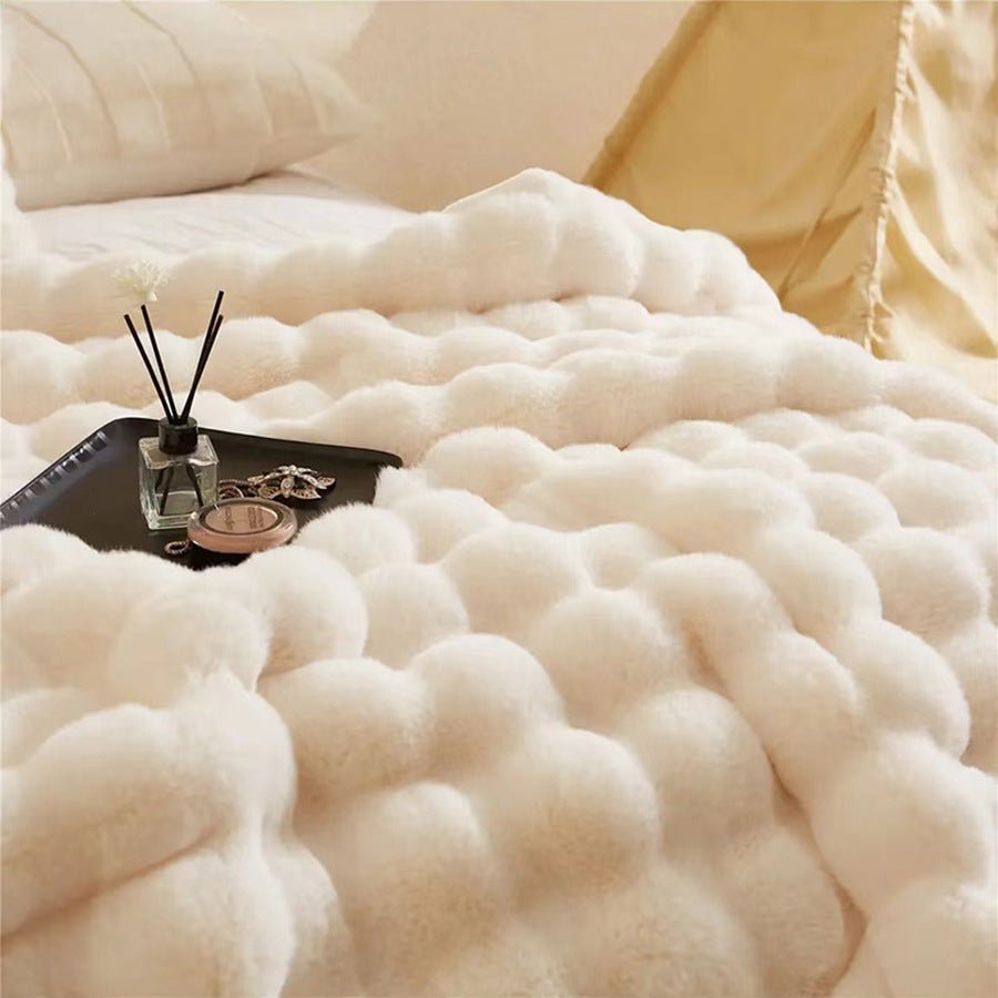 White Luxury Tuscany Fleece Rabbit Fur Bubble Blanket - Double - Sided Thickened Soft Plush Extra Large Bedding Set(200x230 CM Large Blanket + 2 Pack 45x45 CM Cushion Cover) - SportZone.co.nz